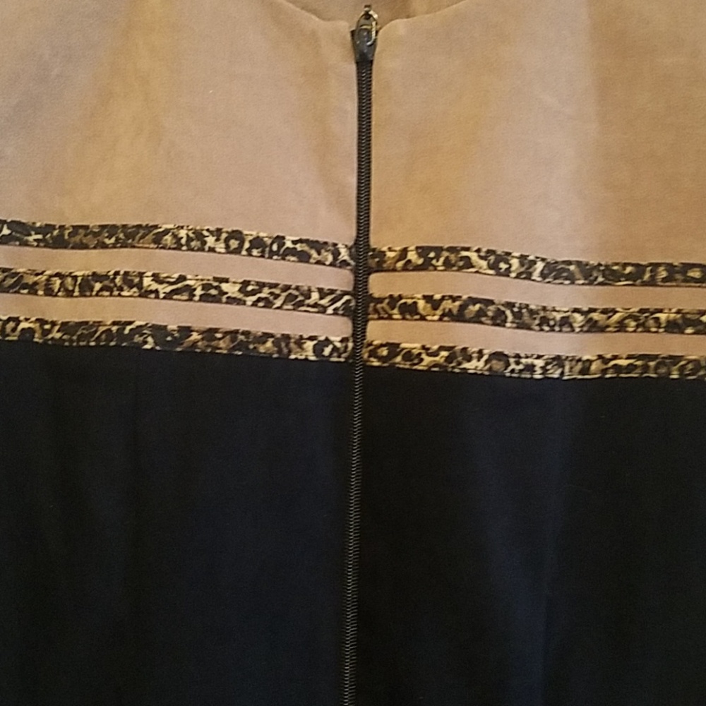Jacket - Picture 2 of 5